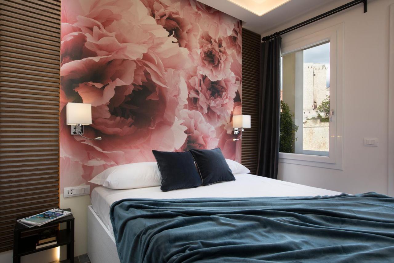 Vista Suites - Piazza Yenne Cagliari Exteriér fotografie
