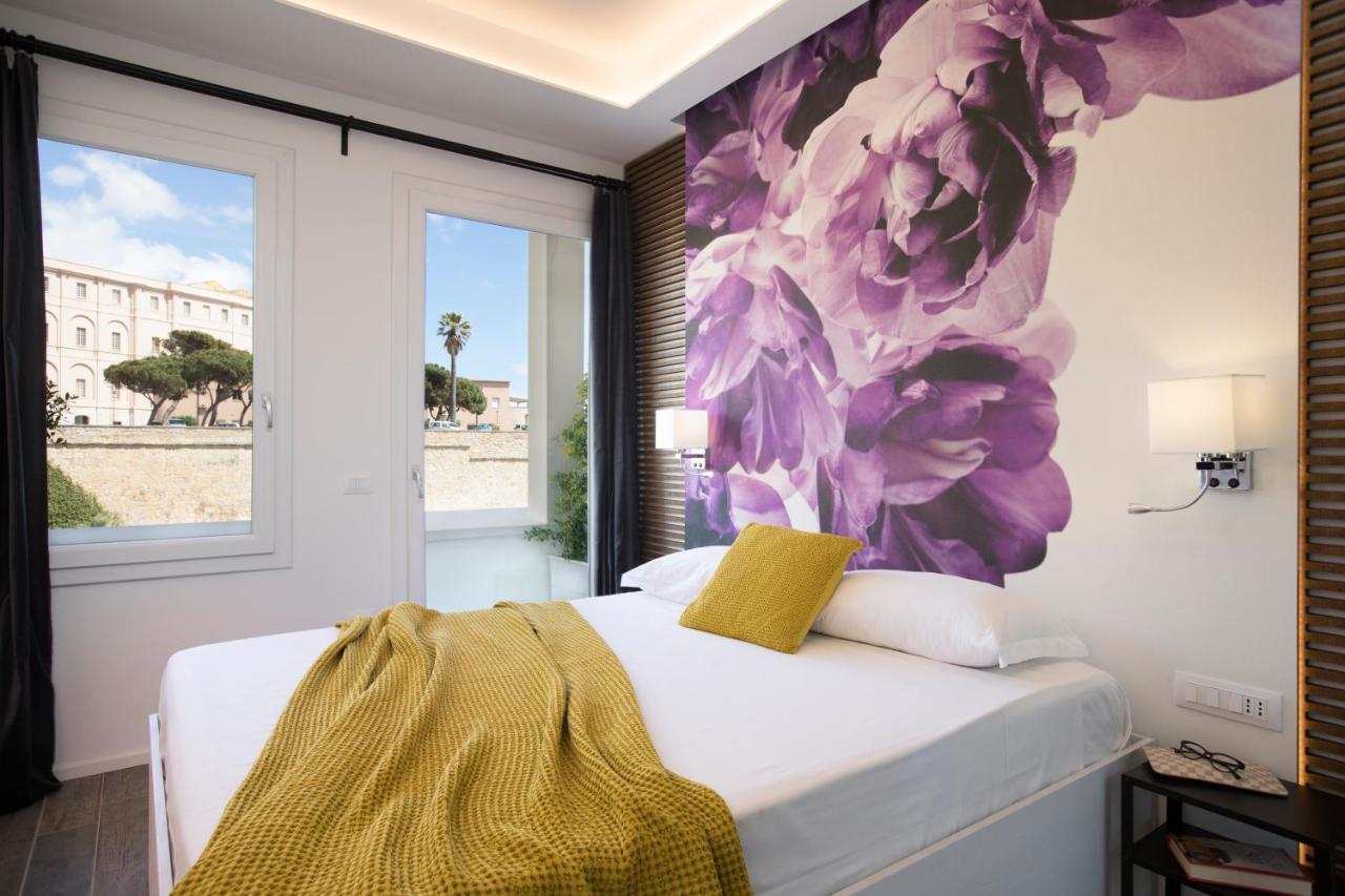 Vista Suites - Piazza Yenne Cagliari Exteriér fotografie
