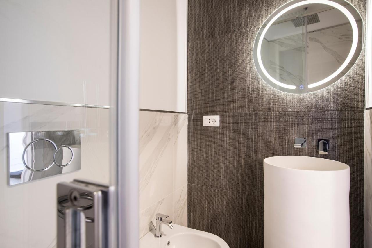 Vista Suites - Piazza Yenne Cagliari Exteriér fotografie